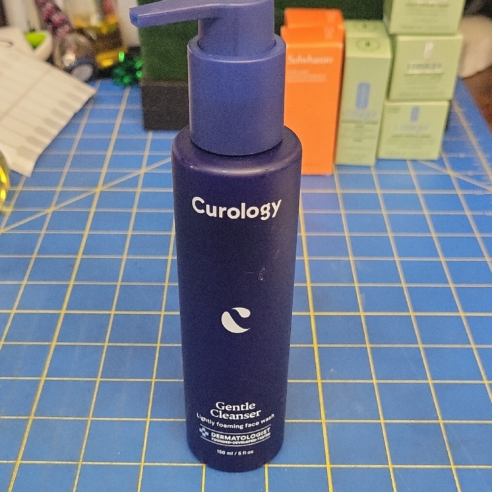 Curology Gentle Cleanser 150ml New Pump Bottle